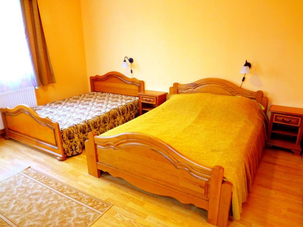 Horvath Vendeghaz Hotell Orosháza Exteriör bild