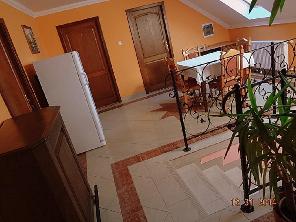 Horvath Vendeghaz Hotell Orosháza Exteriör bild