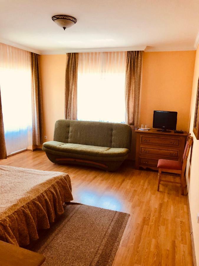 Horvath Vendeghaz Hotell Orosháza Exteriör bild